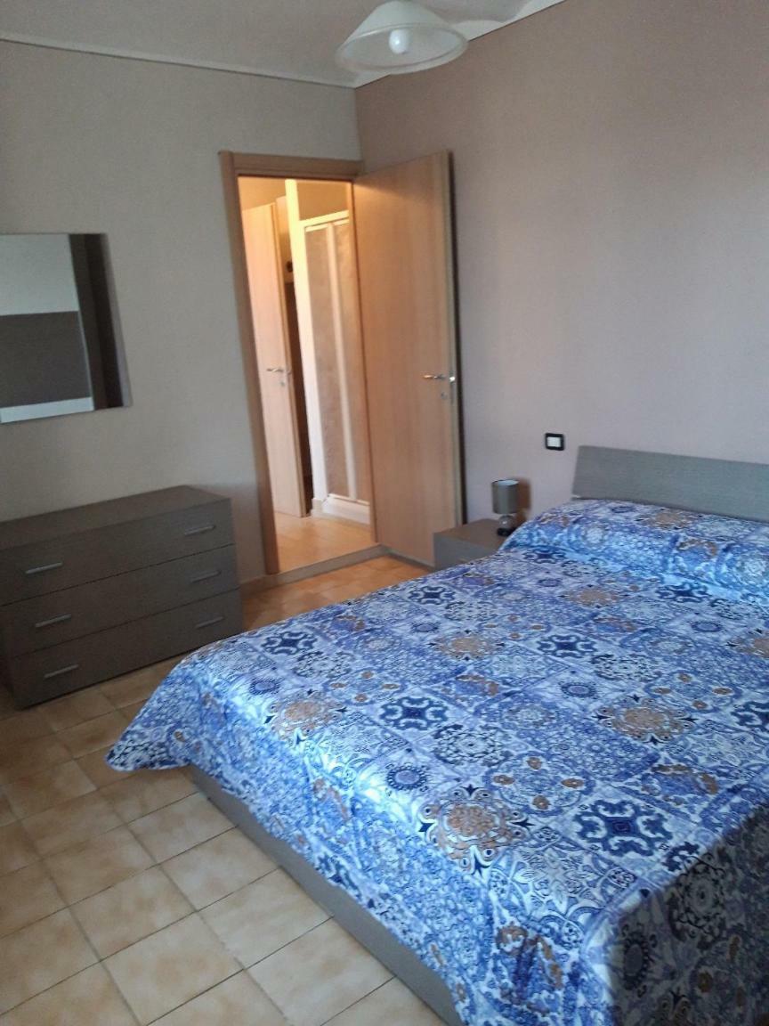 Locanda Della Luna Rossa Calosso Luaran gambar